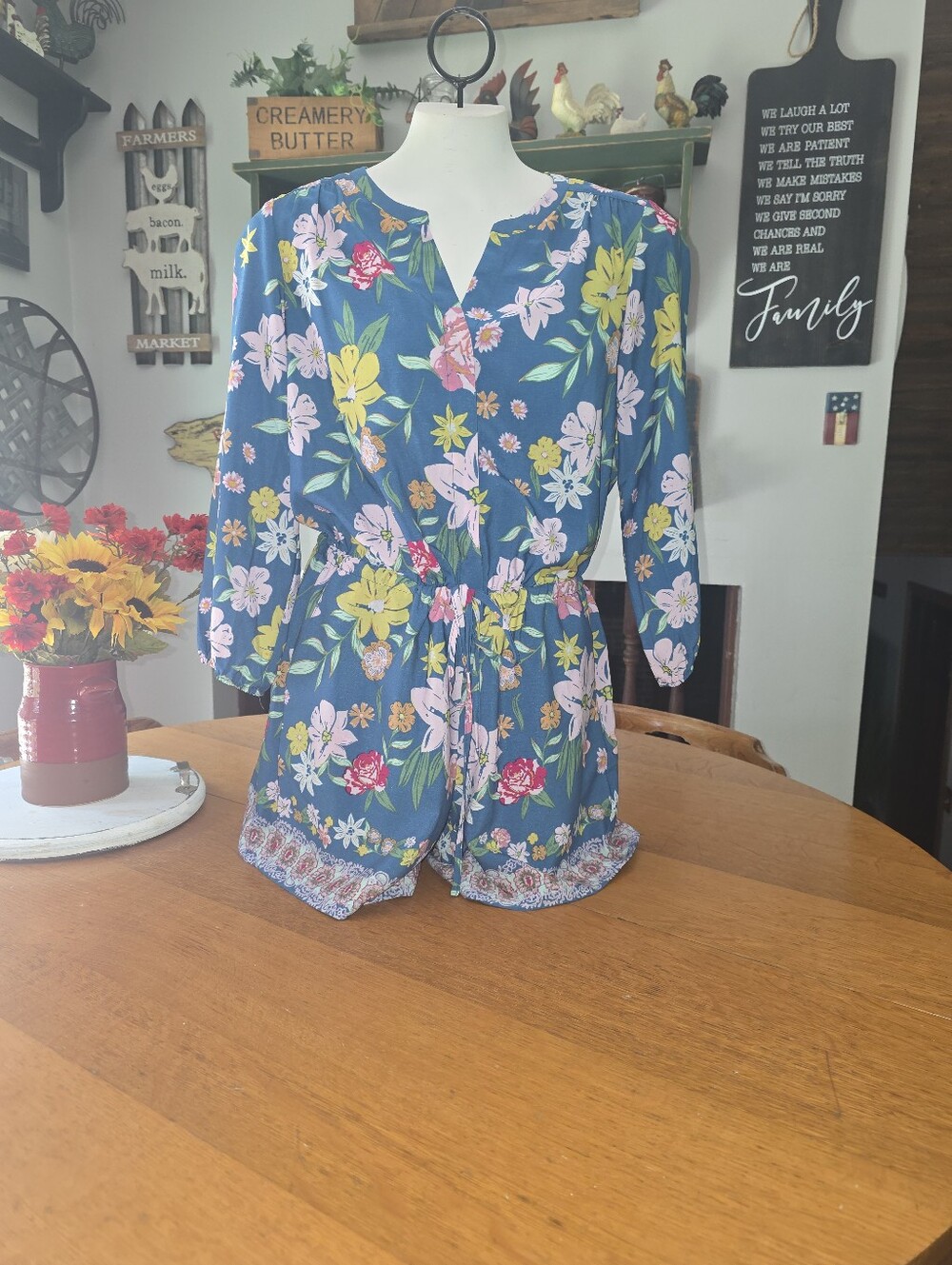 Beautiful TABITHA WEBB Blue, Pink, Red and Yellow Floral Romper Size 4